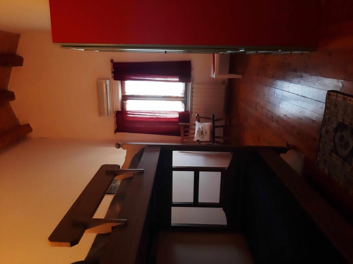 La Meriggia Agriturismo- Ampio Appartamento Con Terrazza Esclusiva Ancona Bagian luar foto