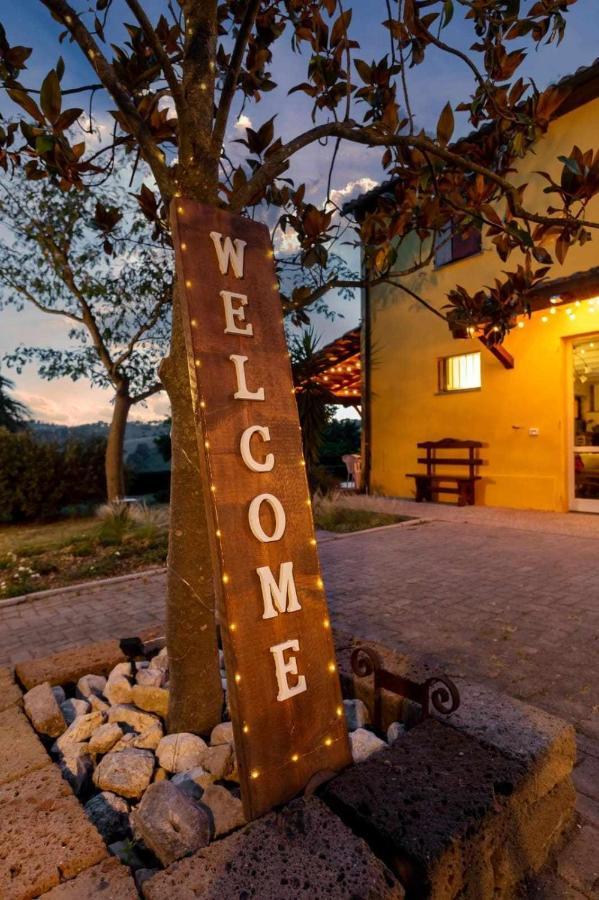 La Meriggia Agriturismo- Ampio Appartamento Con Terrazza Esclusiva Ancona Bagian luar foto