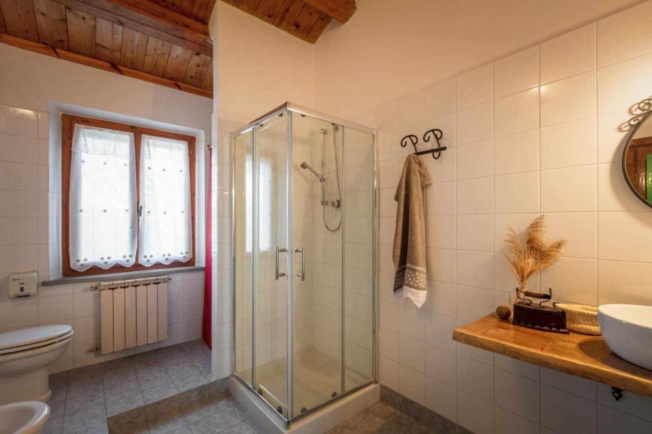 La Meriggia Agriturismo- Ampio Appartamento Con Terrazza Esclusiva Ancona Bagian luar foto