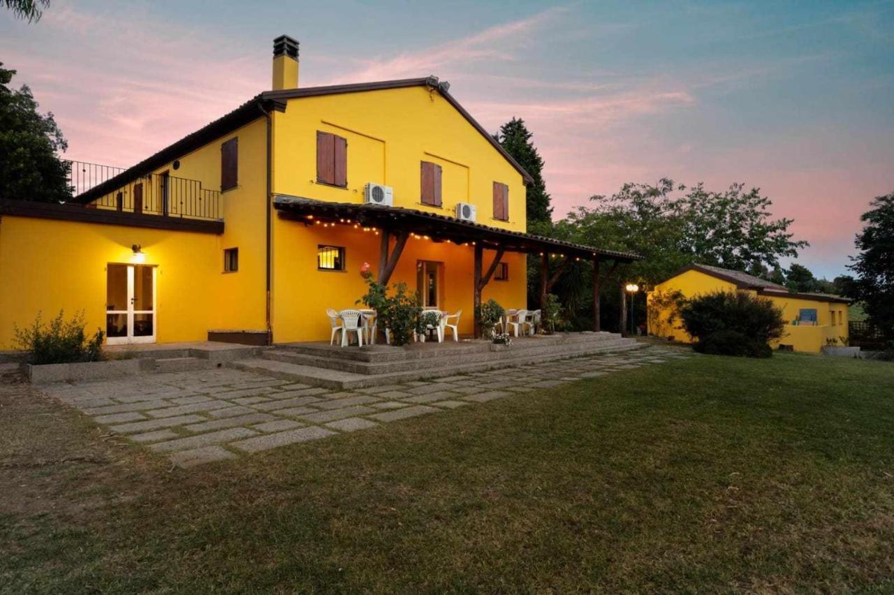 La Meriggia Agriturismo- Ampio Appartamento Con Terrazza Esclusiva Ancona Bagian luar foto